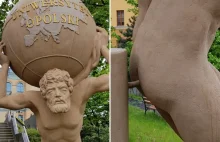 W Opolu odsłonięto rzeźbę cierpiącego Atlasa. Uwagę przykuwa nietypowe mocowanie