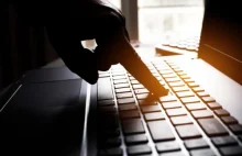 Brytyjskie MSZ oskarża rosyjski wywiad o cyberataki na całym świecie