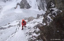 Wyprawa na K2. Adam Bielecki i Denis Urubko schodzą do bazy. Nadchodzi załamanie