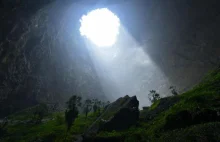 Ogromna jaskinia odnaleziona w Chinach w 2015 roku