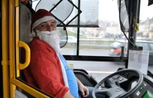 Ha! Kierowcy autobusów w Lublinie przebrali się za Św. Mikołajów