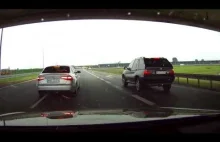 Idiota na autostradzie A1 Łódź-Warszawa