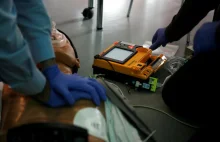 AED – ratuje życie-jak używać?