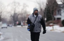 Codziennie szedł do pracy 30 kilometrów. Internauci zebrali dla niego 130 tys.