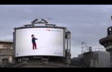 Rewelacyjny billboard! British Airways - #lookup in Piccadilly Circus.