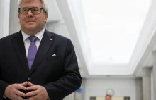 Czarnecki broni Banasia: w Brukseli pokoje na godziny bierze się w innych celach