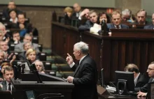 Kaczyński o żartach ze śmierci brata: Kaczka po smoleńsku.