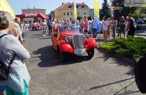 Nowy Tomyśl- 43 Poznański Międzynarodowy Rajd Pojazdów Zabytkowych /...