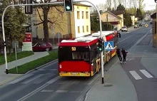 To nie koniec sprawy wepchnięcia koleżanki pod autobus