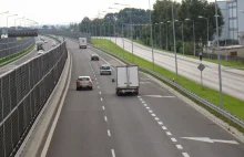 Auta ciężarowe bedą miały zakaz wyprzedzania na autostradach...