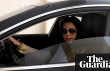 Arabia Saudyjska pozwoliła... kobietom prowadzić samochody [ang.]