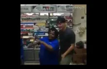 Channing Tatum tańczy na stacji benzynowej