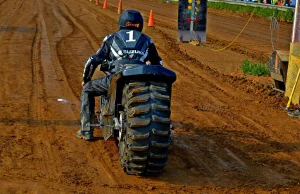 Top Fuel Dirt Drag - wyścigów ciąg dalszy