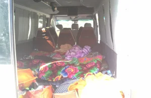 22 Bułgarów w 9-osobowym busie. Jechali do… Radomia