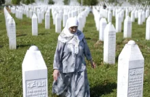 Hołd ofiarom Srebrenicy. 20 lat po masakrze w Bośni i Hercegowinie