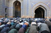 Meczet potepia seks z 9-cio latkami - muzułmanie zaskoczeni.