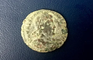 Znalazłam taką monetę, czy pomożecie mi ją zidentyfikować?