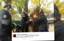 Chewbacca aresztowany w Odessie. Agitował za... Darth'em Vaderem!
