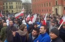 Przeciwnicy przyjmowania nielegalnych imigrantów manifestowali w Warszawie