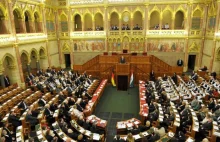 Parlament Węgier przeciw decyzji UE ws. imigrantów