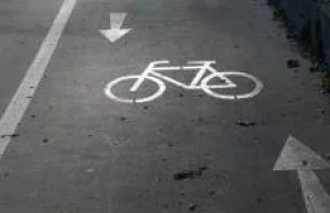 "Miasta pomagają rowerzystom w czasie zimy". A ja pytam po co?
