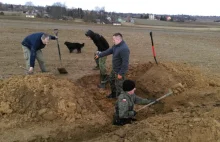 Chodów. Znaleźli bunkry i weszli do nich po 72-latach [WIDEO