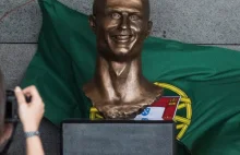 Ronaldo zmasakrowany na własnym lotnisku. Co artysta miał na myśli?