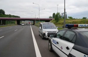 Jechał autostradą pod prąd, "bo ojciec też tak robił"