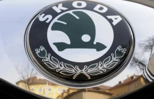 Pracownicy Skody dostaną 12-proc. podwyżkę i po 2600 euro. W Czechach