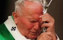 Polacy wyparli się Jana Pawła II. Kochali, gdy był potrzebny, a teraz mają...