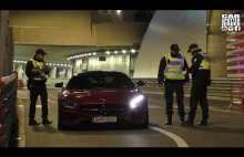 Sportowe auta w tunelu w Monako zatrzymywane przez policję