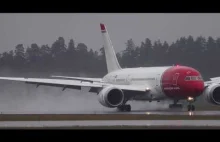 Lądowanie samolotów przy bardzo porywistym wietrze, na lotnisku Arlanda