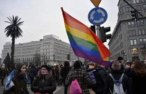 Paulinka zła na Prawice.