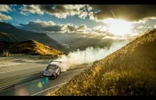 Mike "Mad Man" Whiddett + 750 konna Mazda Rx-7 driftują po Nowej Zelandii