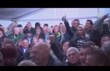 fala protestów w Holandii przeciwko przymowaniu uchodźców