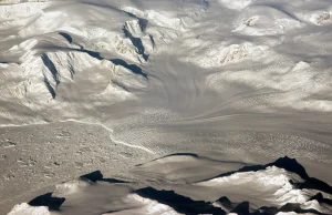 Najnowsze dane z Antarktydy niepokoją - topnienie znacznie przyspieszyło
