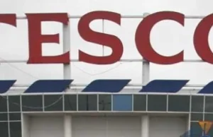 Tesco wycofuje bezpłatne reklamówki na zakupy.