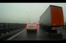 Szeryf drogowy w ciężarówce na węźle Poznań Zachód
