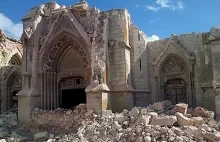 Od 2000 r. we Francji wyburzono 33 kościoły, postawiono ponad 1 tys. meczetów.