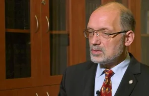 Prof. A. Nowak: w grudniu 1981 r. nie było groźby wkroczenia wojsk sowieckich