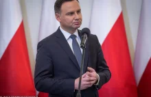 Andrzej Duda chce postawić pomnik Tadeusza Mazowieckiego w Warszawie