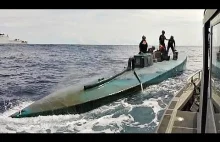 Straż przybrzeżna przechwytuje łódź podwodną z narkotykami...
