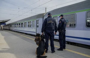 Gapowicz z Torunia podróżował na dachu pociągu towarowego relacji Wrocław-Gdańsk