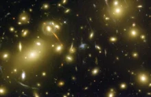 Galaktyki w gromadach szybciej wyczerpują gaz niezbędny do tworzenia gwiazd