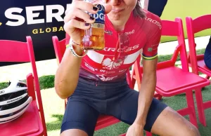 Maja Włoszczowska kończy Cape Epic na podium i zapija to zimnym piwkiem