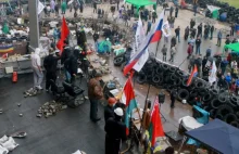 Separatyści rozdają broń demonstrantom w Sławiańsku na Ukrainie [relacja