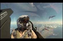 Walka manewrowa amerykańskiego F-15 i holenderskiego F-16