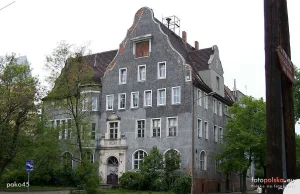 Rusza remont starego ratusza na Brochowie. – Miejsca we Wrocławiu