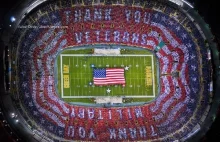 USA: Niesamowita oprawa stadionowa na Dzień Weterana