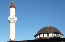 Atak na meczet w Szwecji. Do środka wrzucono wieprzowe nogi
